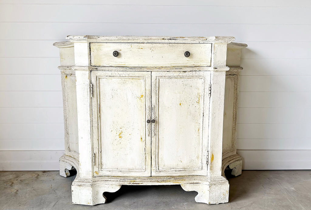White Crackle Buffet