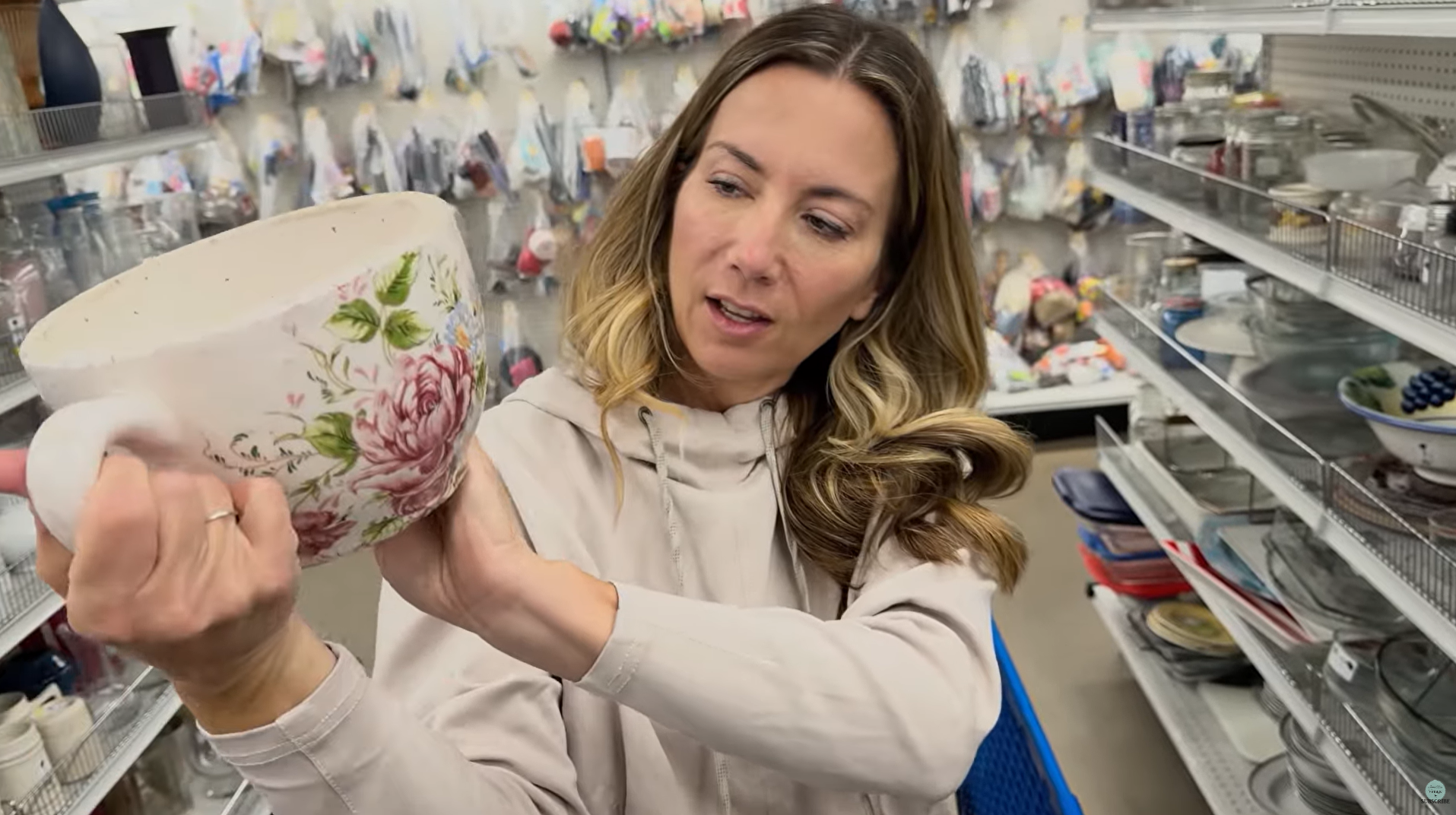 Load video: Vintage thrift haul and home decor shopping video by Jami Ray Vintage featuring unique antique finds, farmhouse decor inspiration, resale treasures, and creative upcycling ideas from thrift stores and vintage markets.