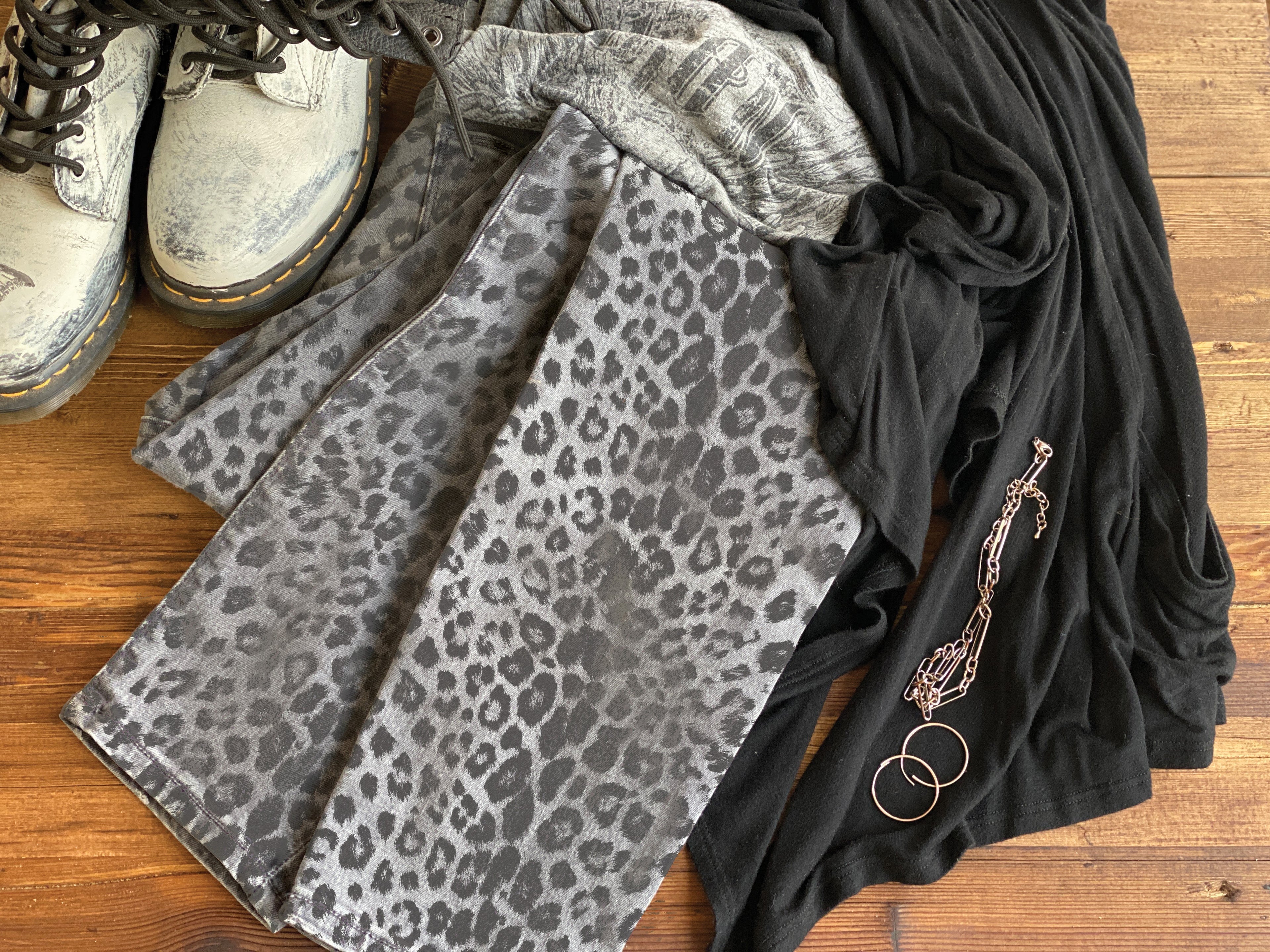 Catwalk | Stamp | Discontinued IOD Iron Orchids Designs