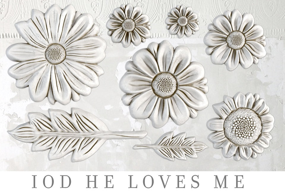 He Loves Me | Mould | IOD Iron Orchid Designs IOD