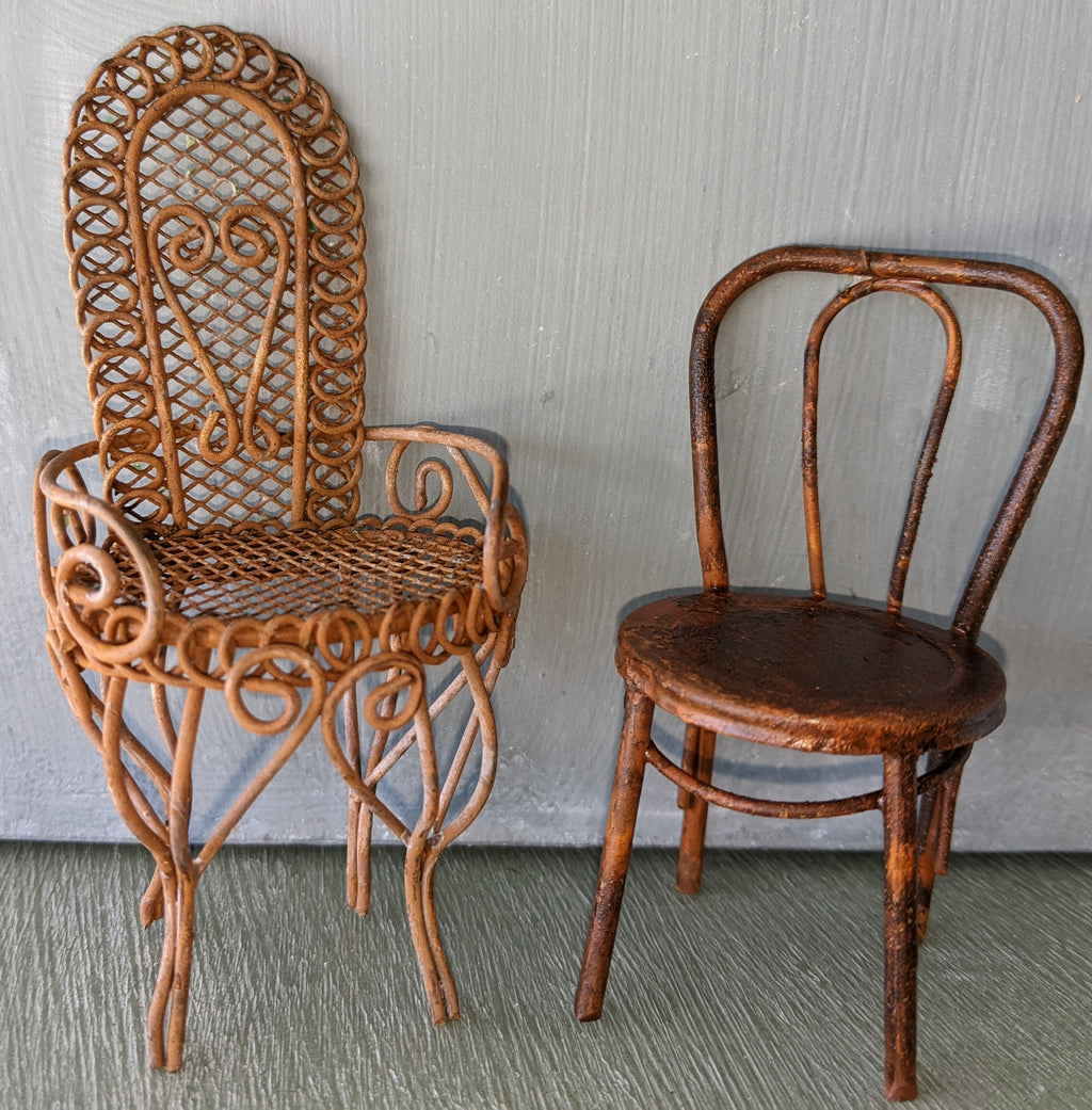 Rusted Mini Chair