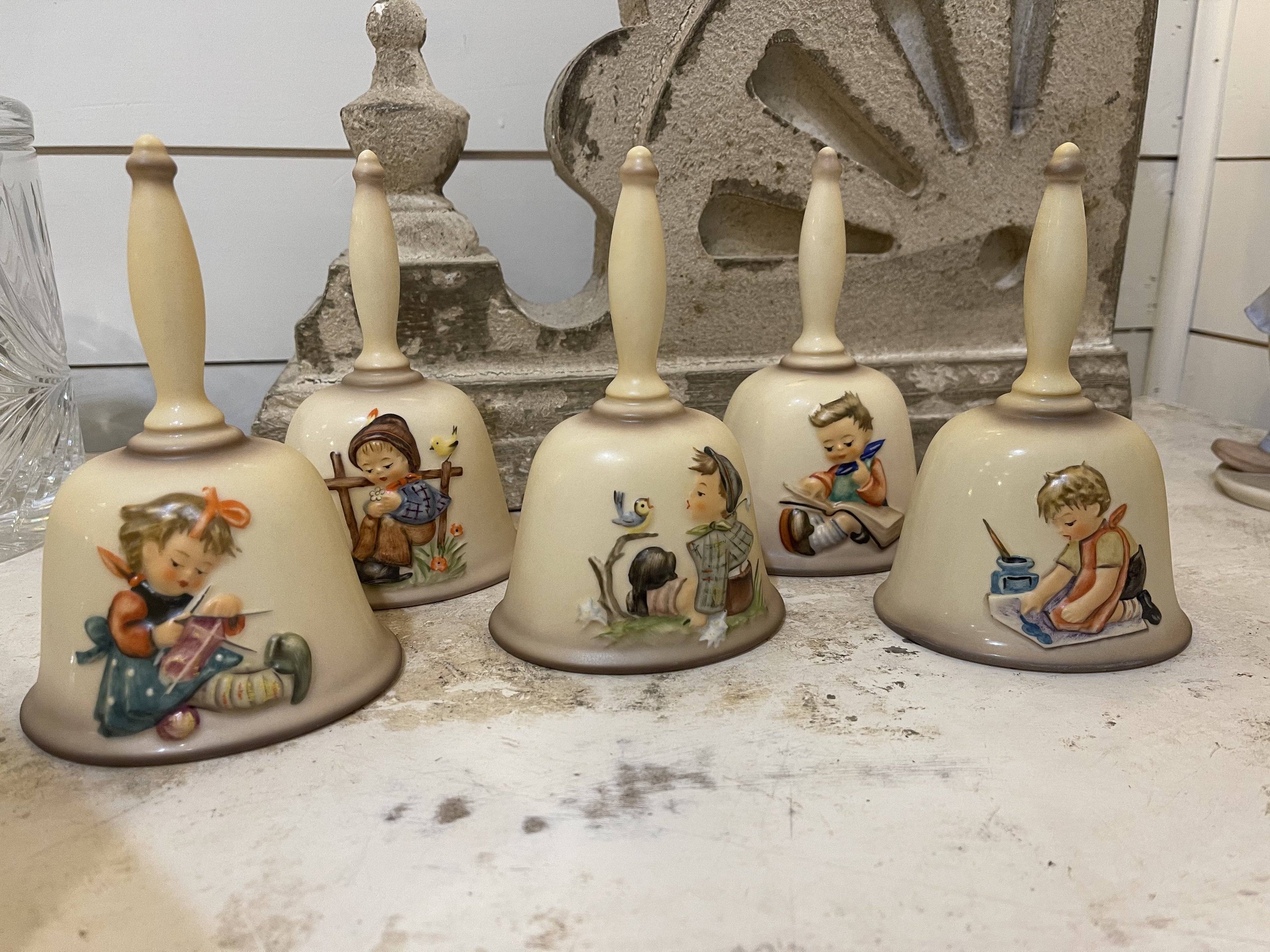 Hummel Annual Bells
