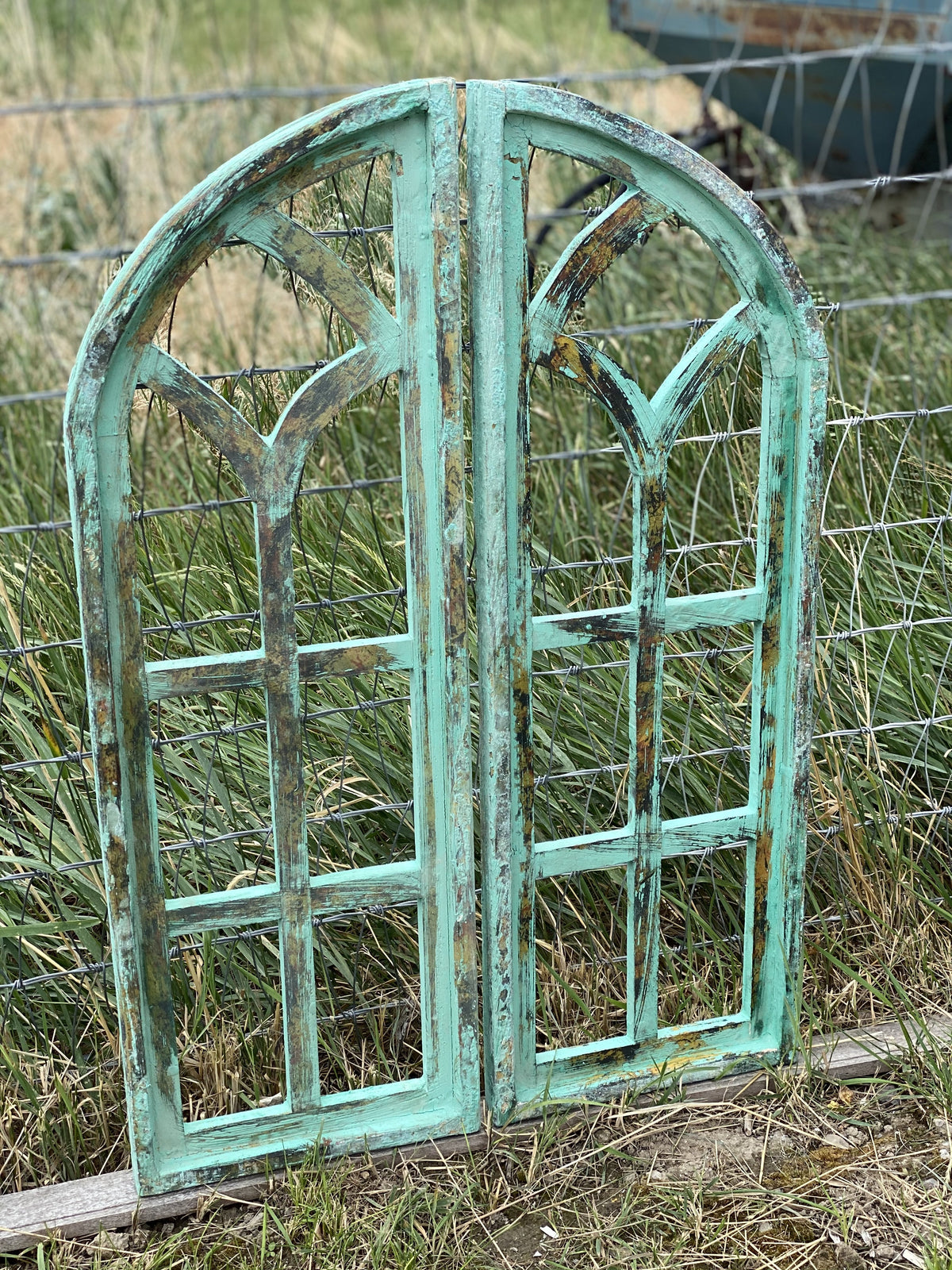 8 Pane Window Pair