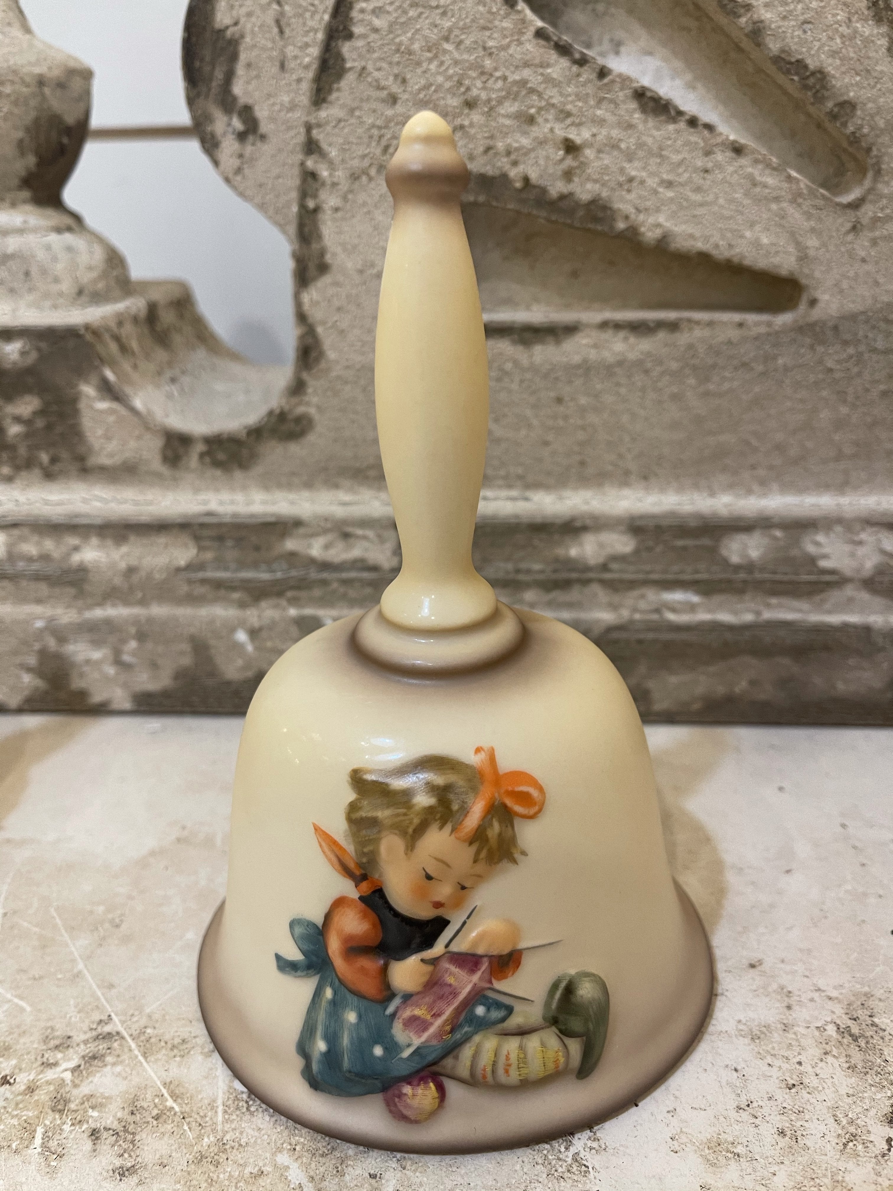 Hummel Annual Bells