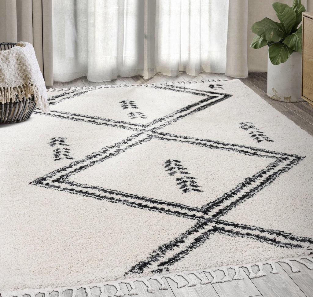 Morrocan Black and Cream shag rug