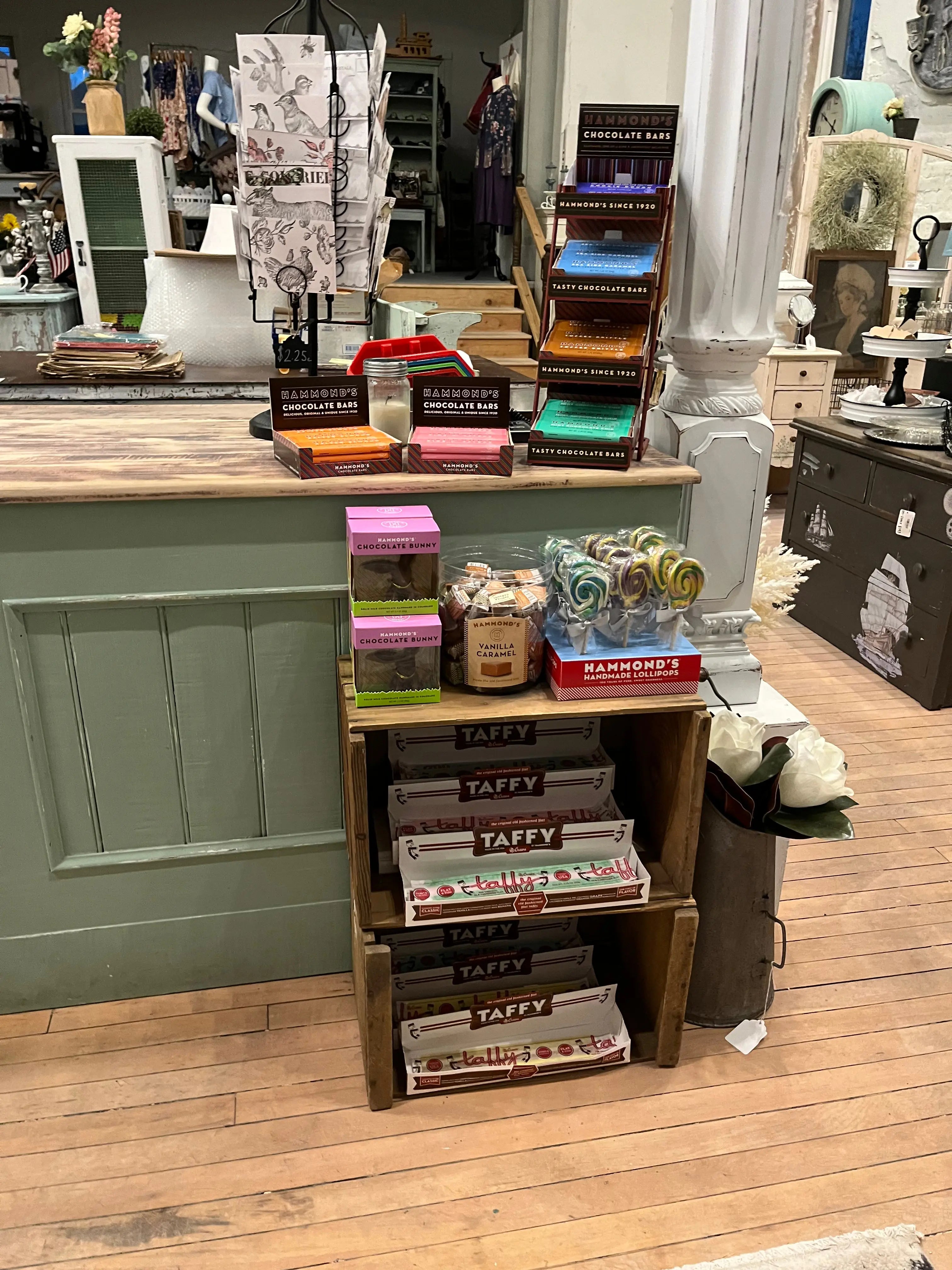 Hammond's Candies Jami Ray Vintage Home