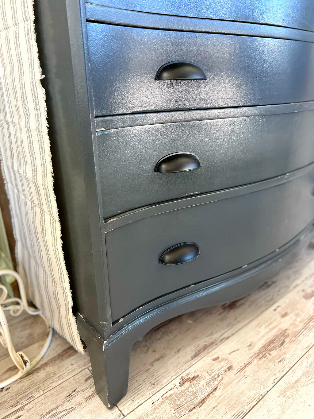 Vintage Stihl Dresser - Navy Crackle