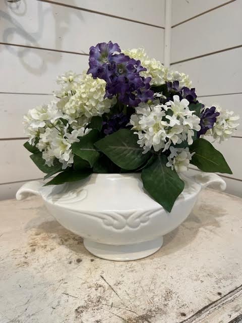 USA pottery soup Tureen with flowers