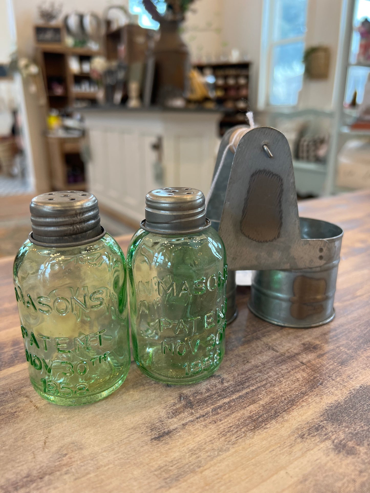 Galvanized Salt & Pepper Caddy with Shakers